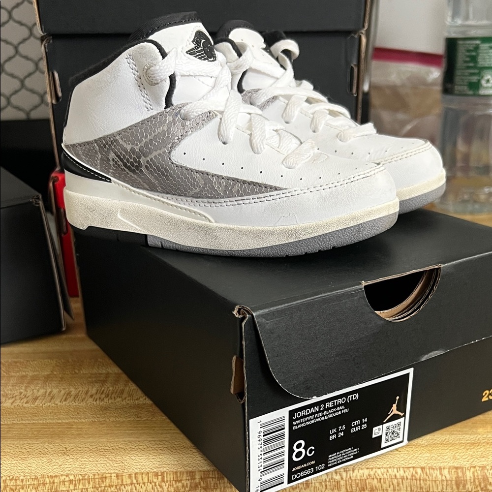 Jordan 2 Retro Toddler - white/fire red black sail